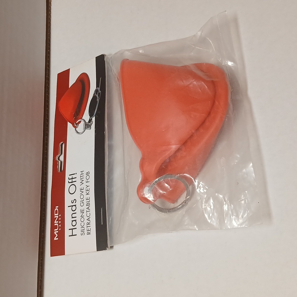 MUNDI Cares HANDS OFF Glove with retractable KEY FOB NWT